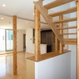 階段とリビング