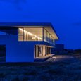 水平線の家｜建物外観　夜景