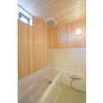 檜の香りが良い！ハーフユニット浴槽でコストダウン