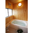 ハーフユニット上部ヒノキ貼の浴室（リフォーム）