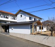 大庭の家