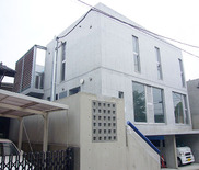 ギャラリーのある二世帯住宅