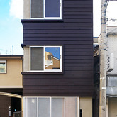 富ヶ谷の狭小ガレージの家