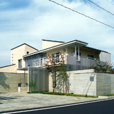 RC造の三世代住宅｜六条の家