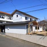 大庭の家