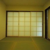 心地よい緊張感のモダンな和室