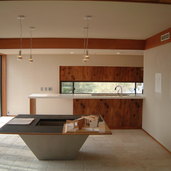 外国のリゾートを思わせるようなダイニングキッチン