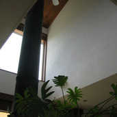 熱環境を調整するシーリングファン