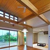 リビングの吹抜け