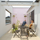 開放的なプライベートバルコニー