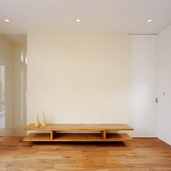 家の雰囲気になじむ家具