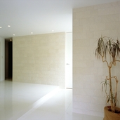 落ち着き感をプラスした内壁