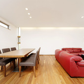 家具が主役になるシンプルなLD