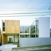 F-HOUSE