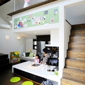 ２階子世帯のダイニングキッチン