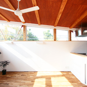 ハイサイドライトの光は刻々と変化する。