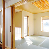 和室に合わせたオリジナル格子照明