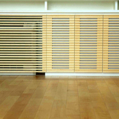 各室、作り付けの家具とエアコンの吹き出し口のデザインを統一