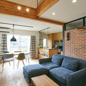 四季の移ろいを感じる家