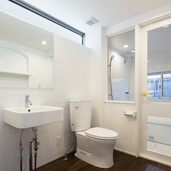 ガラス張りのお風呂