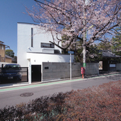 烏山の家 ～無垢材と自然素材の２世帯住宅（庫裏）～