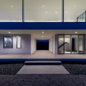 水平線の家｜建物外観　夜景