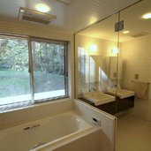富士山麓の別荘｜バスルーム