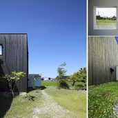 棚壁の家