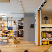 リビングで遊ぶ