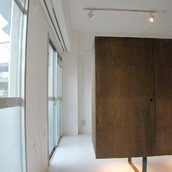 造り付けだから自分達のからだのサイズにあわせてオーダーできる家具