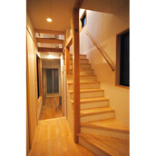 木材の優しさを生かした室内