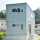 コーナーから見たすっきりした外観