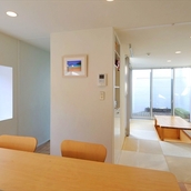 2階キッチンから見る