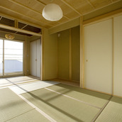 眺望の良い窓に面した和室