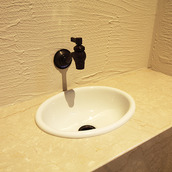 こだわりの洗面と蛇口