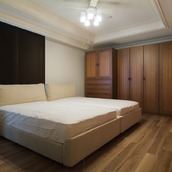 折り上げ天井で、室内に変化をつける