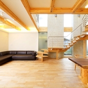 リズミカルに浮遊する階段