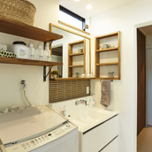 家族と光とリビングと