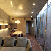 リビングダイニング見返し