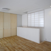 可動間仕切りで仕切ったリビング