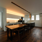 上質な雰囲気のダイニングキッチン