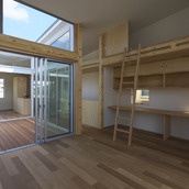 LDKの中心にあるインナーバルコニー（コートハウス）