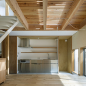 通り土間とキッチン