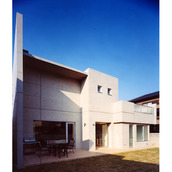 フラットなコンクリート打放し