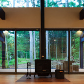 景色を眺めるための窓