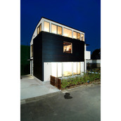 植栽とカーポートでつくる外構