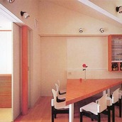 たたみコーナー、キッチンも仕切りして