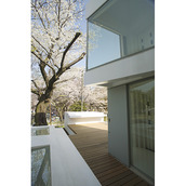 お花見に最適なウッドデッキ