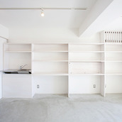 造り付けの壁面収納