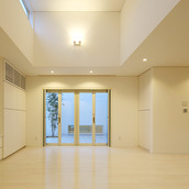 リビングから望む中庭